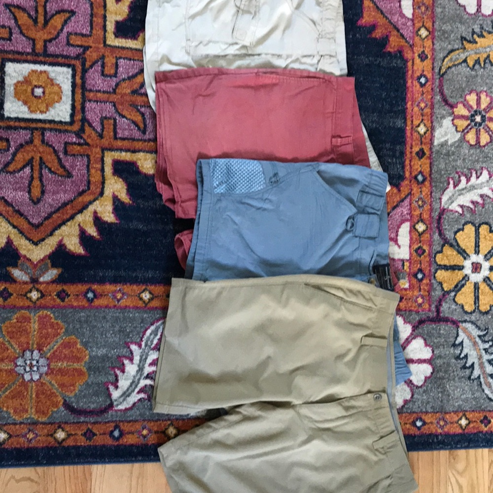 XL Shorts - Columbia,Under Armour Brooks Brothers